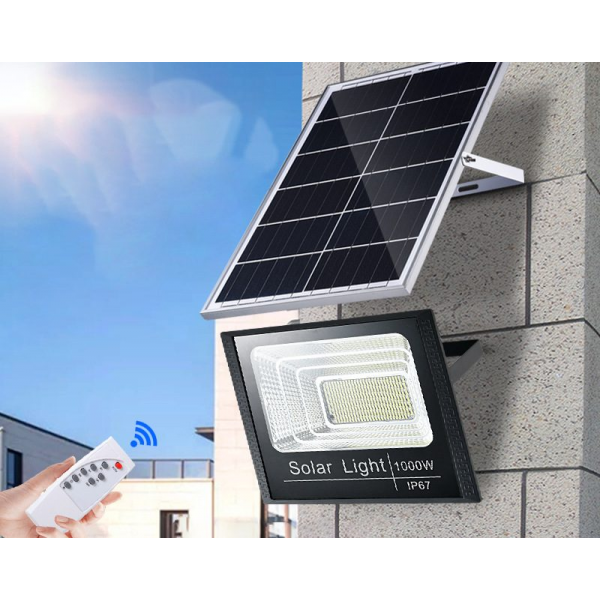 Đèn năng lượng mặt trời 300W