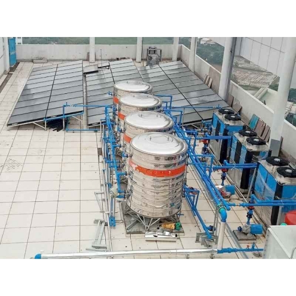 Hệ Thống Nước Nóng Trung Tâm 10.000L